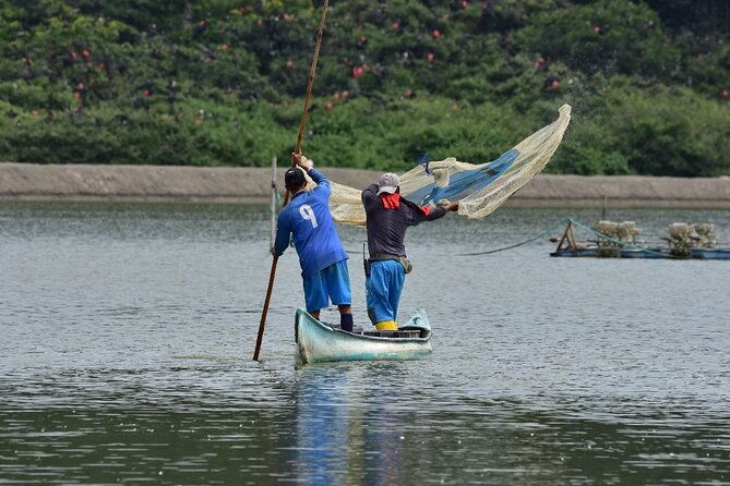 full-day-tour-mangroves-dolphins-and-birds-from-guayaquil