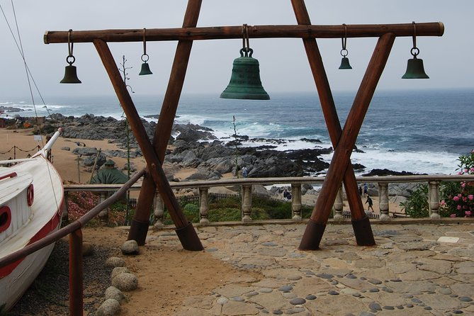 full-day-tour-pomaire-isla-negra-include-neruda-house