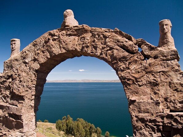full-day-tour-uros-and-taquile-islands-speed-boat