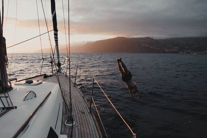 funchal-sunset-sailing-private-tour