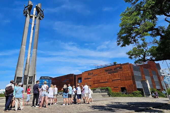 gdansk-european-solidarity-centre-guided-tour