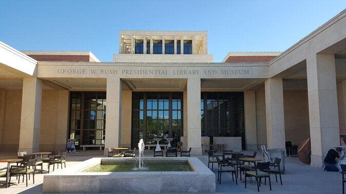 george-w-bush-presidential-library-museum-tour