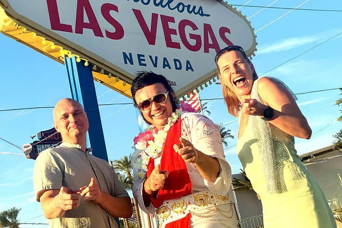 get-married-elvis-wedding-las-vegas-sign-photography-2