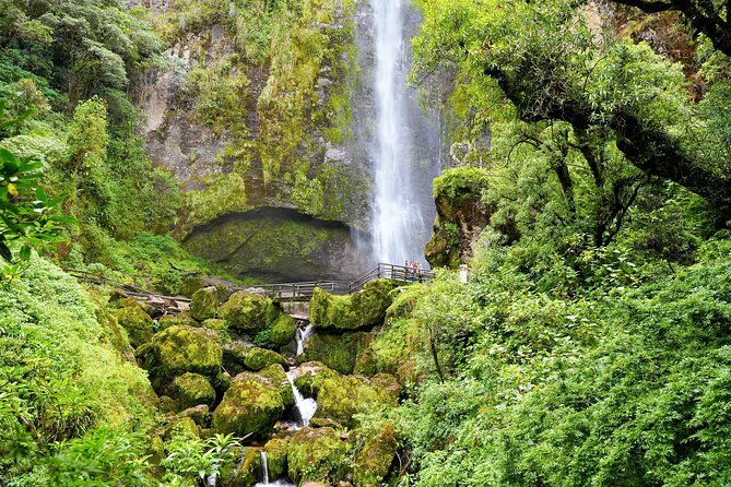 giron-waterfall-and-busa-lake