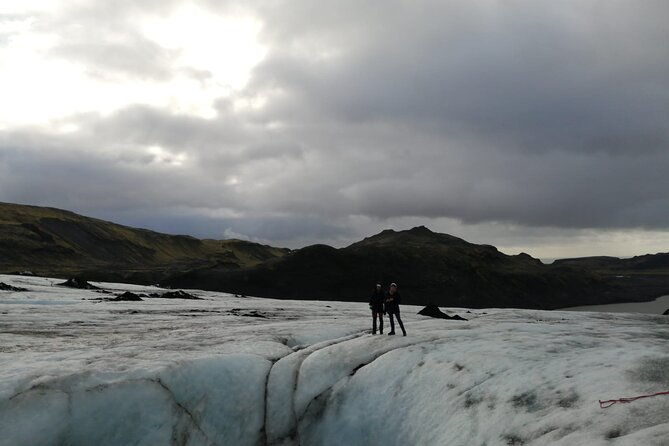 glacier-exploration-hike-and-climb