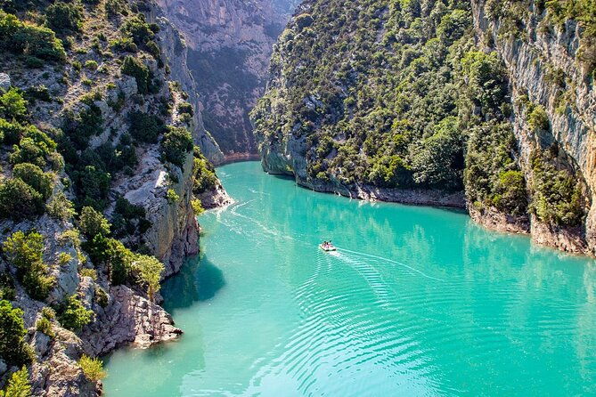 gorges-du-verdon-lavender-fields-picnic-boat-ride-and-villages-2