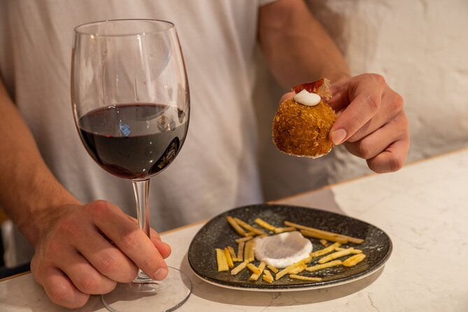 gourmet-tapas-and-wine-tour-in-palma-de-mallorca
