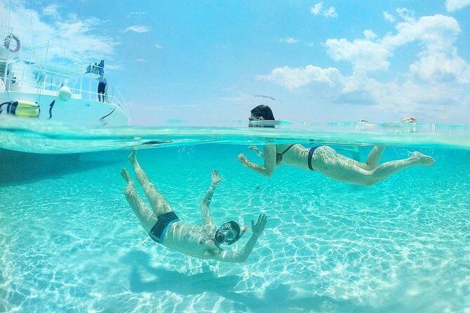 grand-cayman-reef-stingray-city-snorkeling-adventure