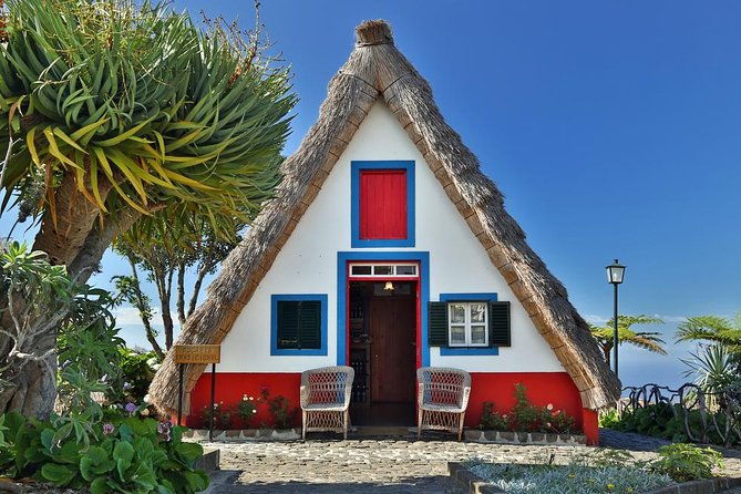 grand-madeira-island-tour-porto-moniz-and-santana-2