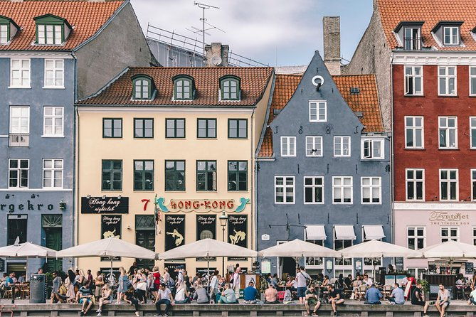 grand-tour-of-copenhagen-the-little-mermaid-to-royal-castle-2
