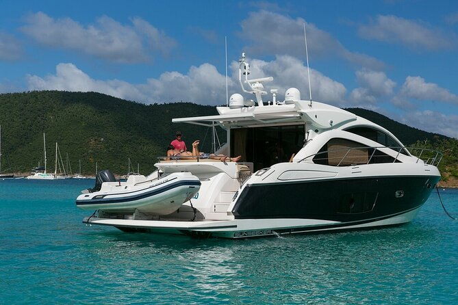 grateful-ted-60-sunseeker-seats-up-to-12-people