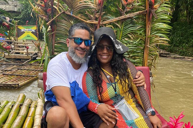 great-river-bamboo-rafting-limestone-massage-for-couples