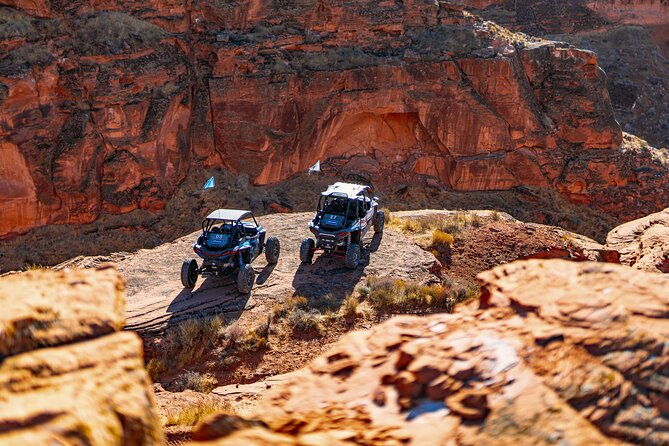 greater-zion-dinosaur-tracks-in-the-desert-utv-tour