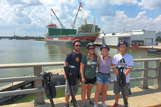 green-bay-e-scooter-guided-glide-w-private-tour-option