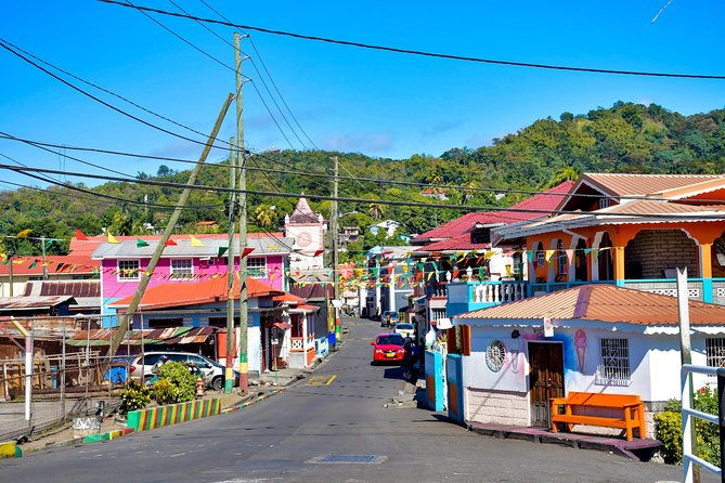 grenada-half-day-tours-spice-falls-chocolate-factory-lunch
