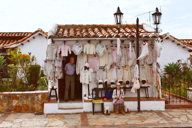 guatavita-lake-town-from-bogota