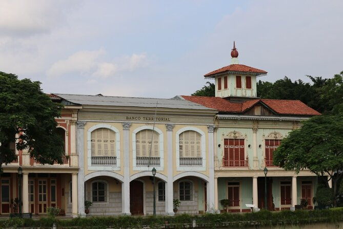 guayaquil-city-tour-and-historic-park-visit