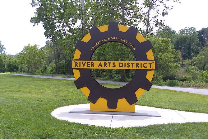guided-asheville-e-bike-tour-of-river-arts-mountains-and-murals