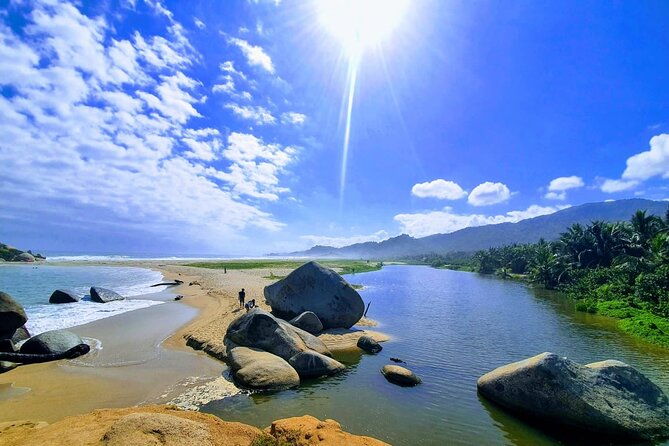 guided-hiking-through-tayrona-national-park-and-cabo-san-juan
