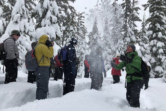 guided-snowshoe-tour-in-bend-oregon