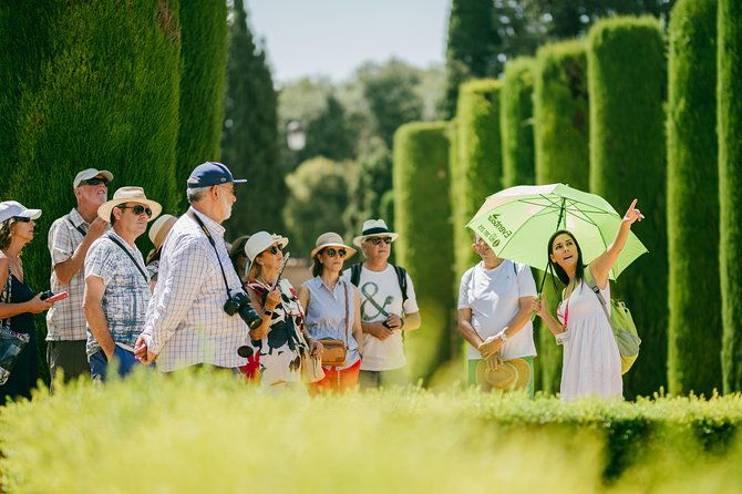 guided-tour-discover-the-2-great-monuments-in-cordoba-mezquita-and-alcazar-2