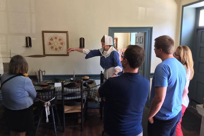 guided-tour-of-the-1792-johannes-mueller-house