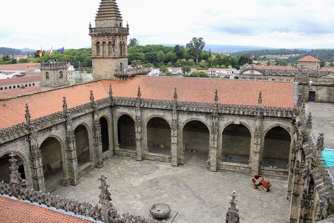 guided-tour-santiago-cathedral-museum-and-old-city