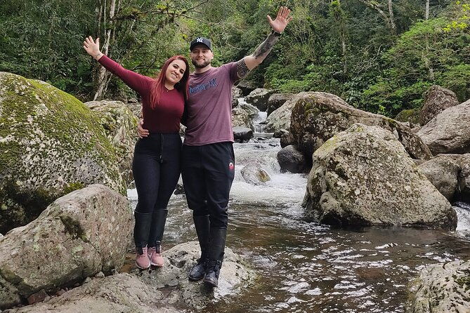 guided-trail-in-malacara-canyon-and-bathing-in-a-natural-pool