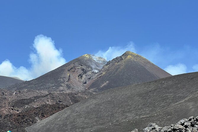 guided-trekking-on-etna-3000-meters