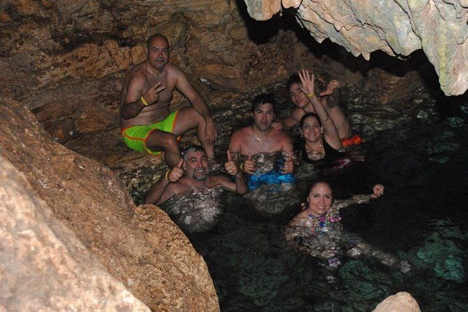 half-day-adventure-4x4-atv-visit-macao-beach-and-a-river-cave-2