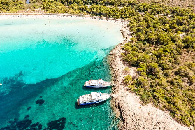 half-day-experience-through-the-virgin-coves-of-the-south-of-menorca