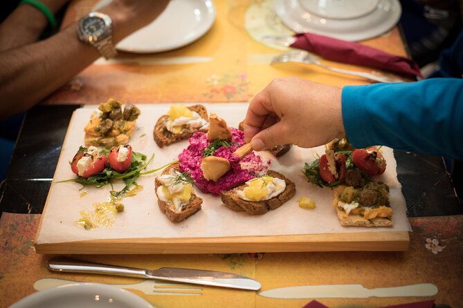 half-day-food-and-walking-tour-with-tastings-in-thessaloniki