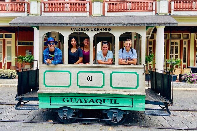 half-day-guayaquil-history-tour-and-ecuadorian-cuisine-with-cocoa