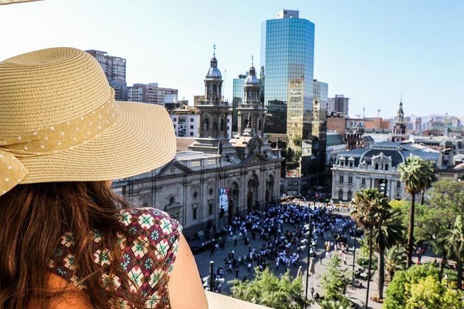 half-day-guided-city-tour-in-santiago-small-groups-multi-language