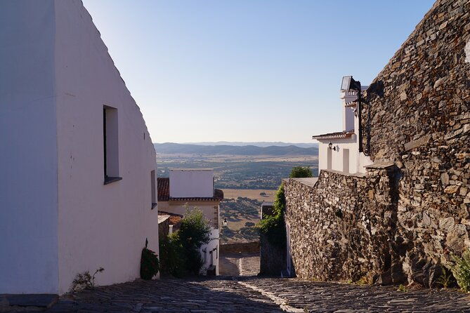 half-day-guided-monsaraz-village-and-castle-tour-from-evora