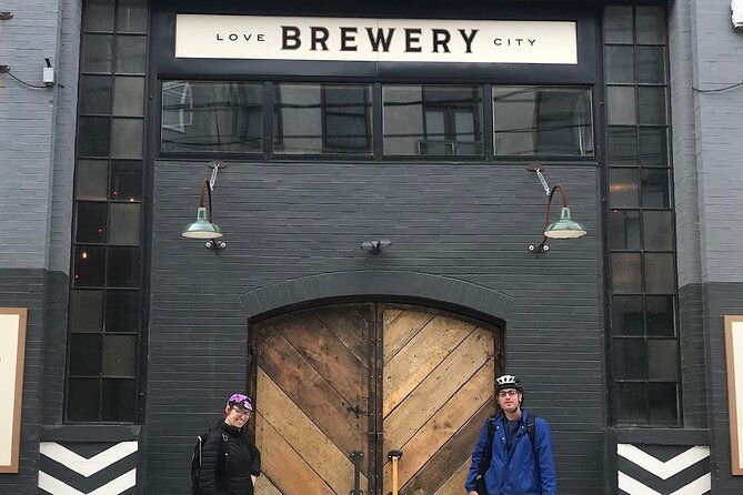 half-day-philadelphias-brewery-bike-tour-with-tastings