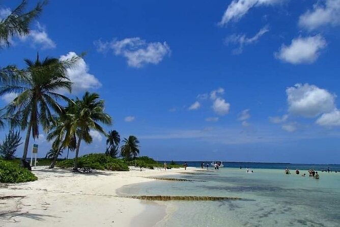half-day-private-boat-charter-in-grand-cayman