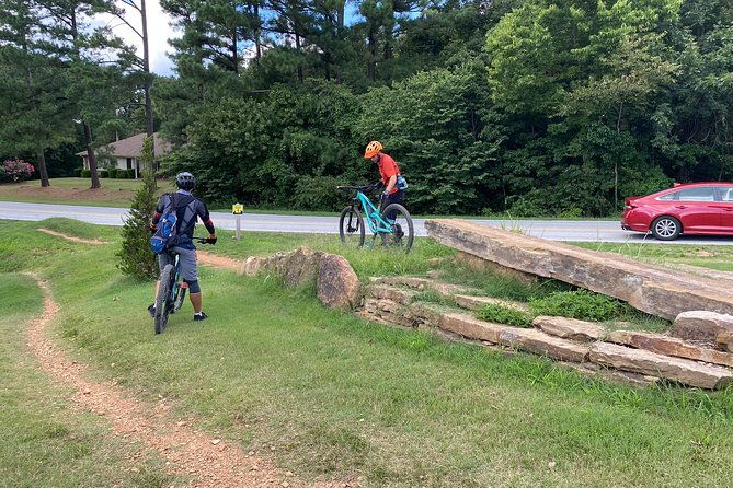 half-day-private-guided-mountain-bike-tour-in-bentonville-2