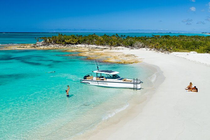 half-day-private-luxury-axopar-charter-in-turks-caicos