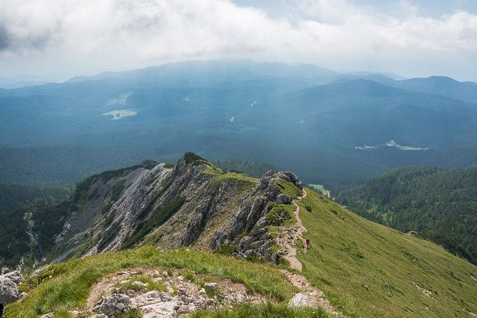 half-day-small-group-hiking-tour-of-visevnik
