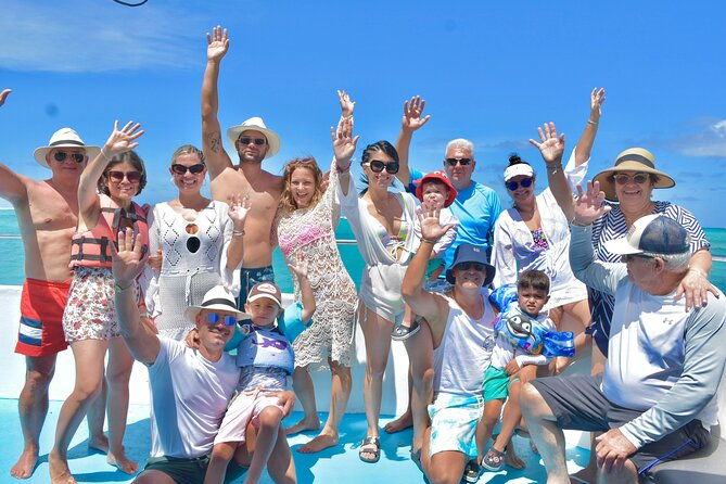 half-day-snorkeling-cruise-and-natural-pool-with-open-bar
