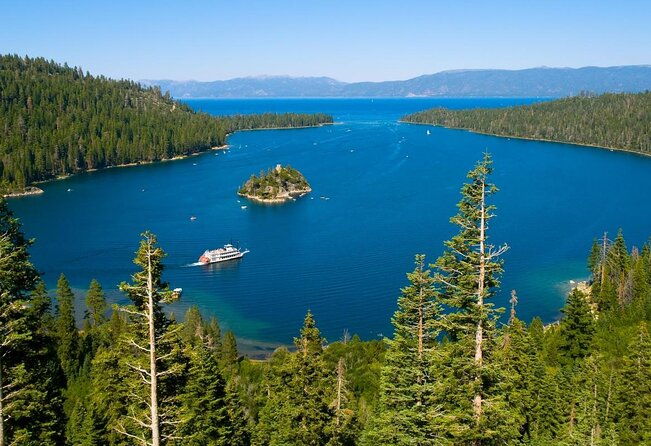 half-day-snowshoe-hike-in-tahoe-national-forest-2