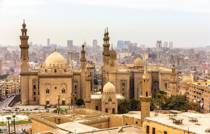 half-day-tour-el-moez-street-al-azhar-park-and-khan-el-khalili-bazaar-2