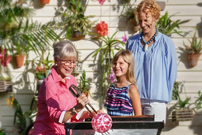 hands-on-blown-glass-bowl-experience-in-naples-florida