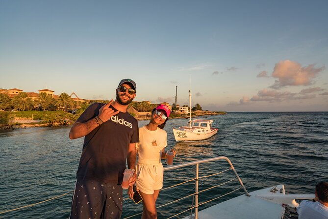 happy-hour-sunset-cruise