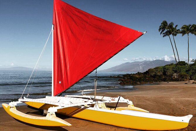 hawaiian-canoe-sailing-experience-in-maui