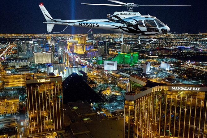 helicopter-flight-of-the-las-vegas-strip-with-eiffel-tower-dinner