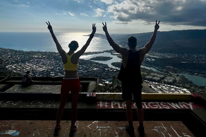 hike-to-the-top-of-kokohead-crater-private-transportation-group