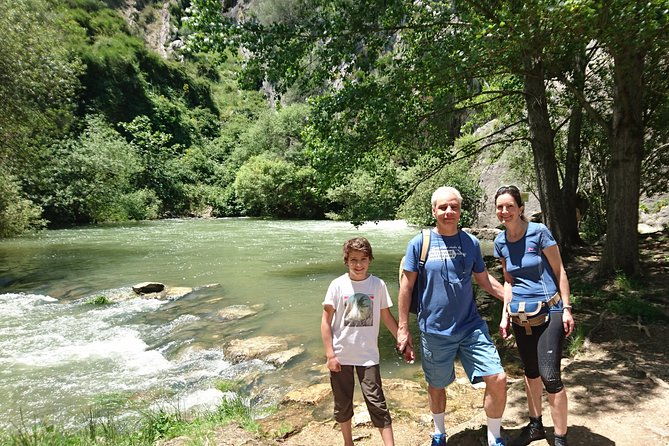 hiking-cueva-del-gato-molino-del-santo-13km-moderate