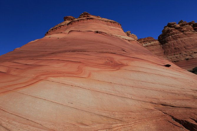 hiking-in-kanab-famous-teepees-of-vermilion-cliffs-national-monument-near-wave